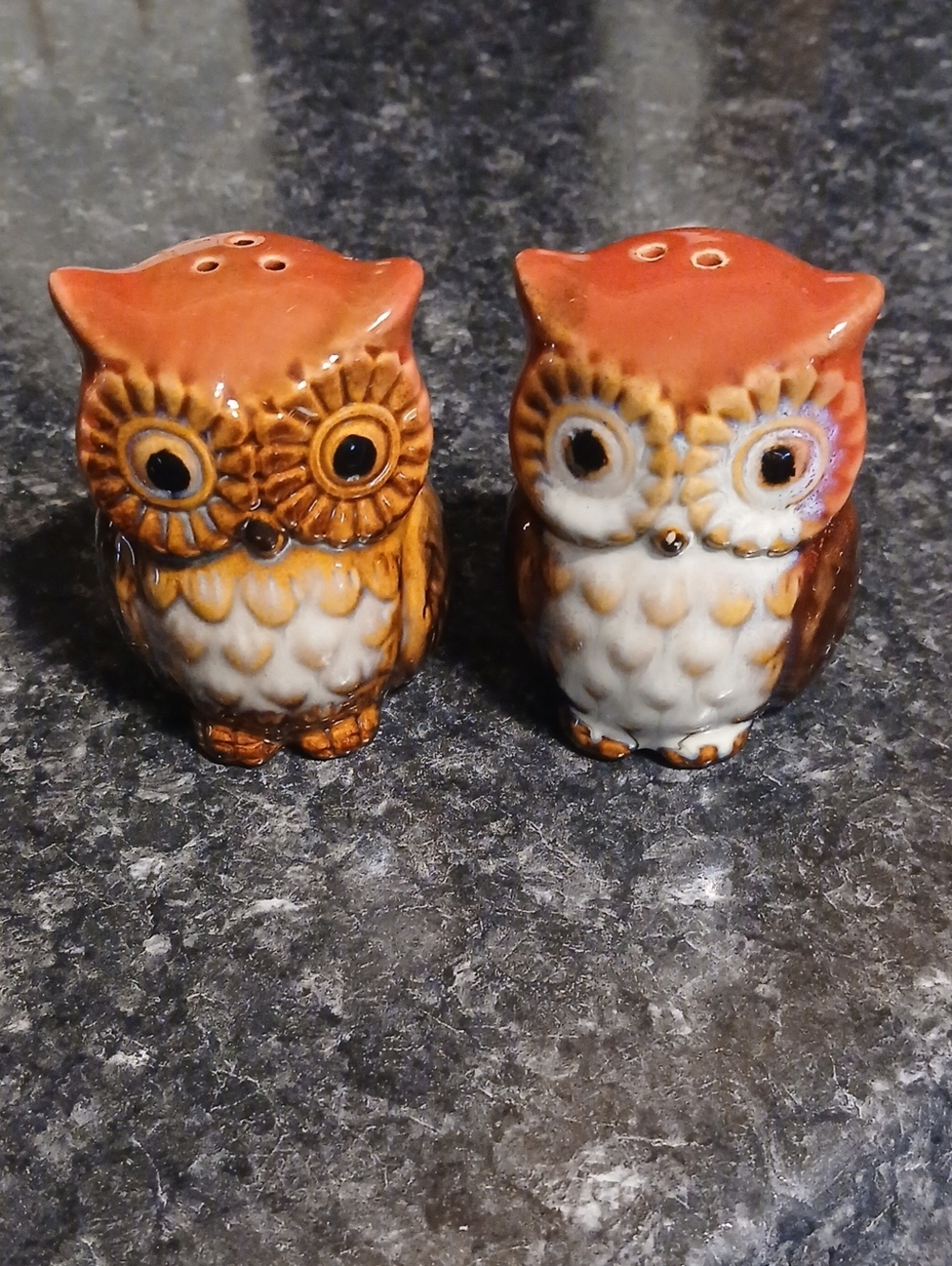 Ceramic Orange Owl Salt and Pepper Shaker Set - Decorative Home Accent